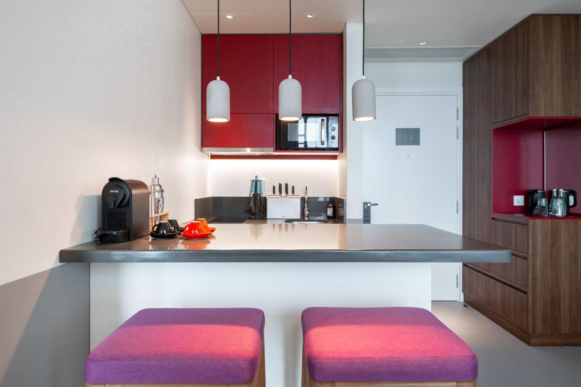 Wink Icon Hotel Danang Riverside - Luxury Suites - 24Hrs Stay & Rooftop Pool Bar Eksteriør bilde