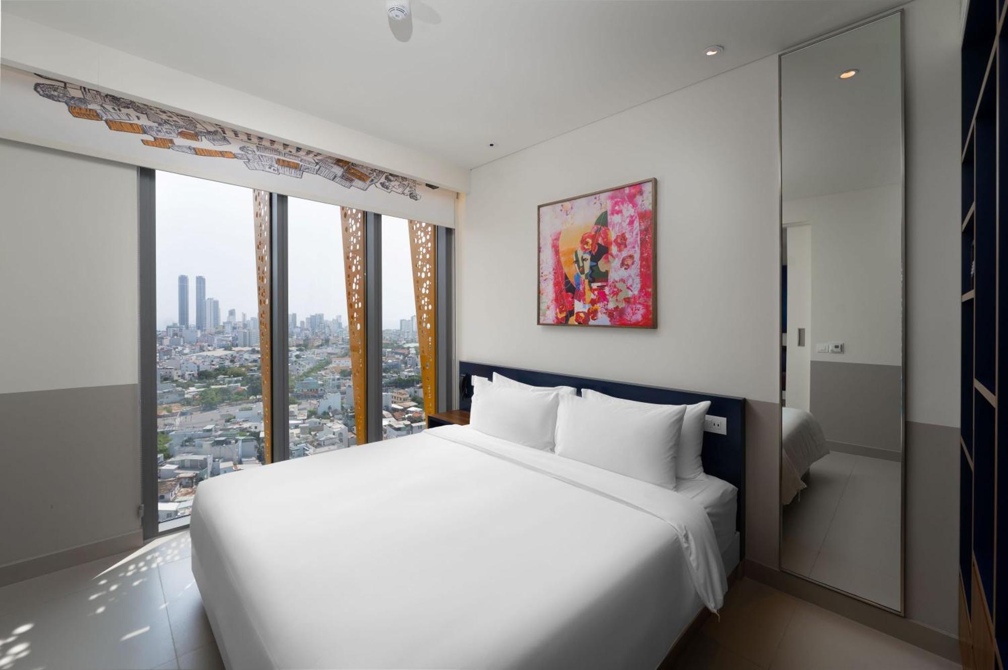 Wink Icon Hotel Danang Riverside - Luxury Suites - 24Hrs Stay & Rooftop Pool Bar Eksteriør bilde